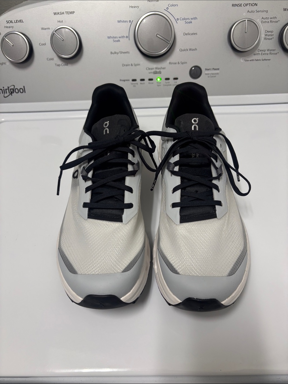 NWOT On Running Cloudswift Running Shoes